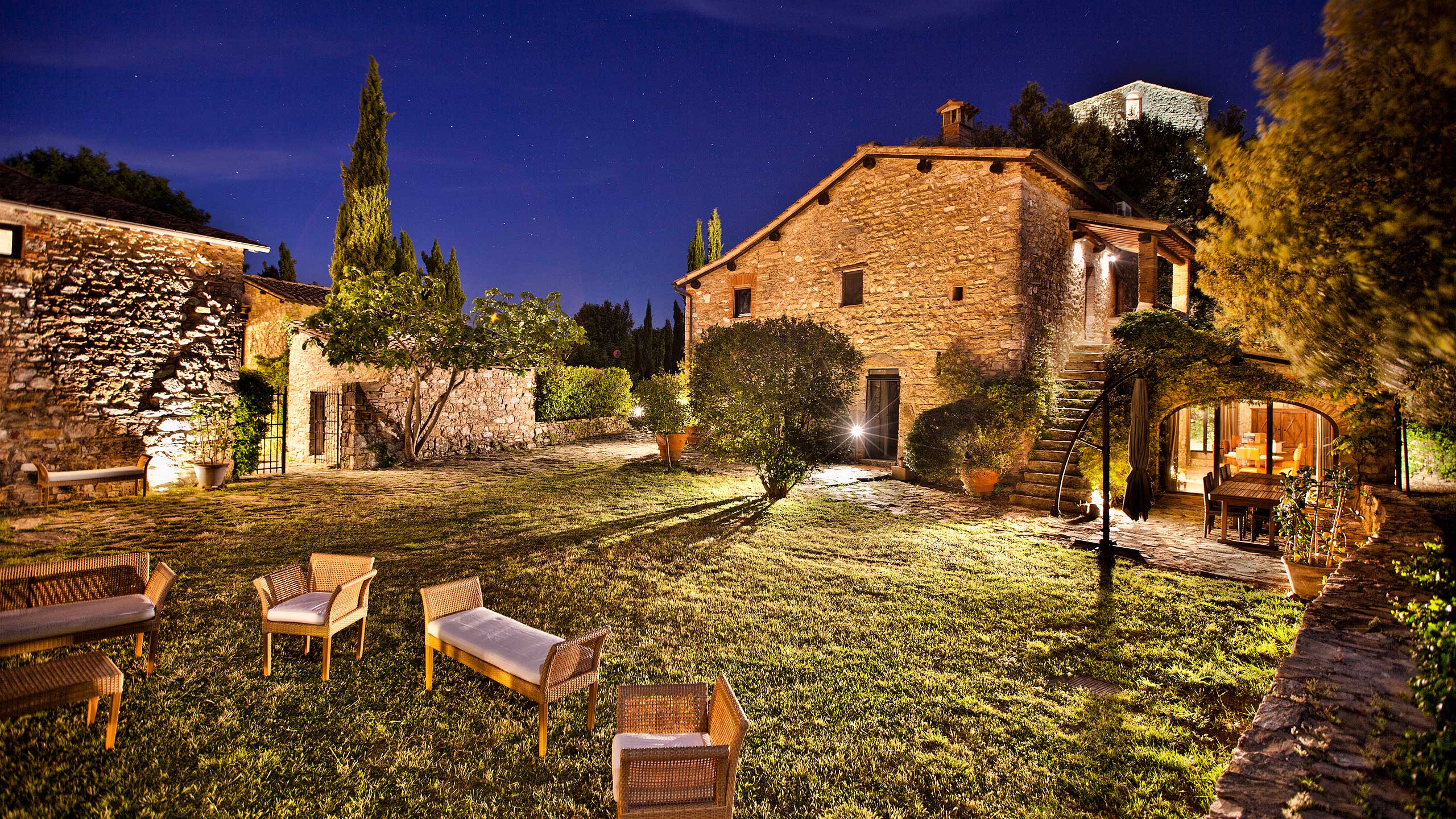 Tuscany Cottage Gardens Luxury Cottage Rentals & Rural Property To