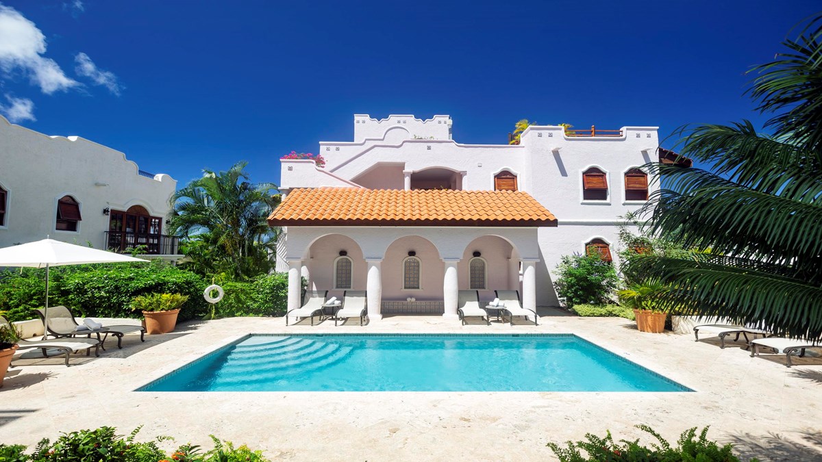 Courtyard Pool