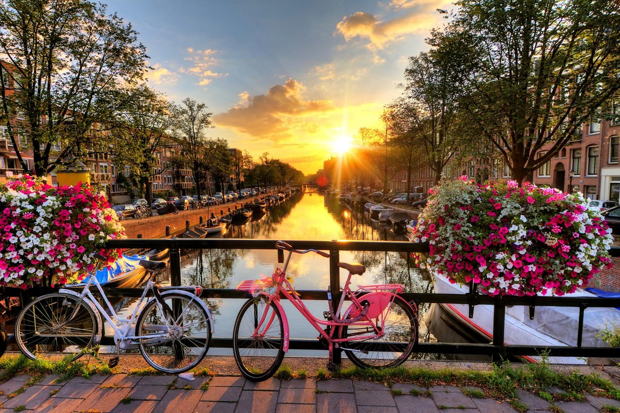 Inspirato IN Only Holland and Belgium at Tulip Time Experience Highlights 