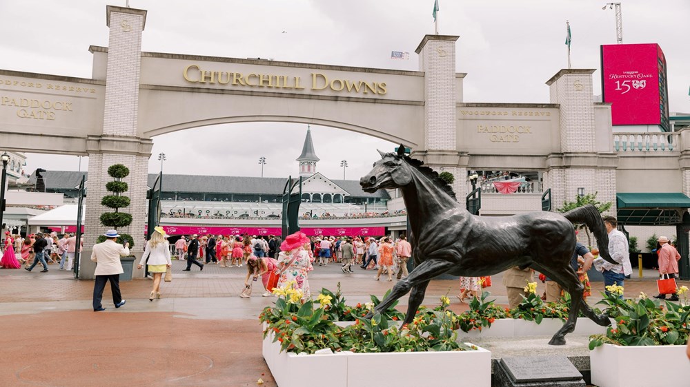 Churchill Downs Entrance